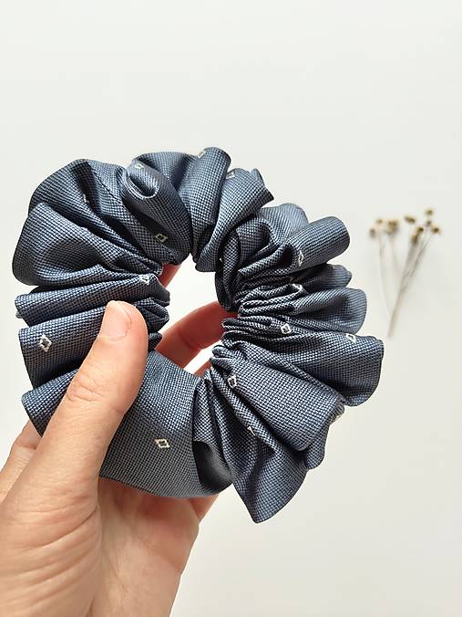Basic MAXI scrunchie (Modro-sivá)