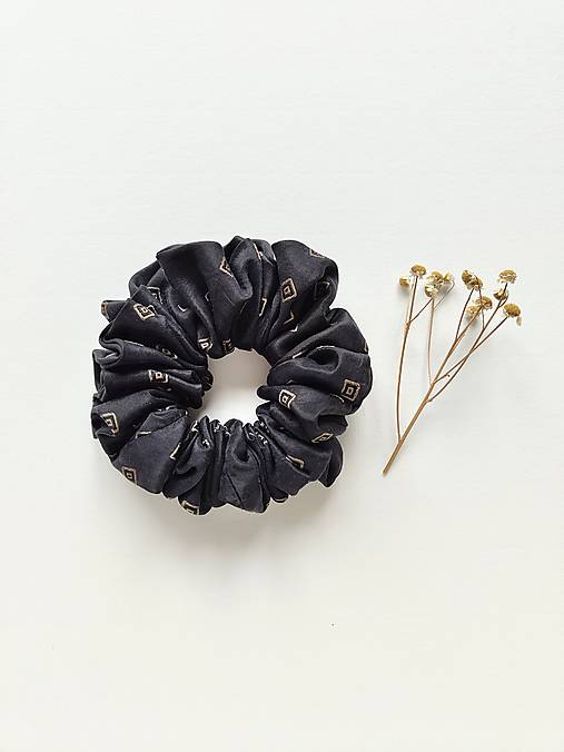 Basic MAXI scrunchie (Čierna)