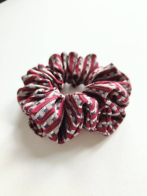 Basic MAXI scrunchie (Červeno-sivá)