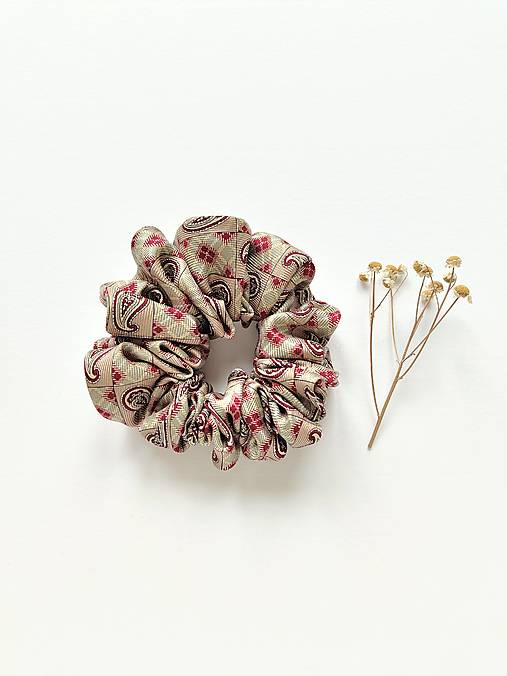 Basic MAXI scrunchie (Béžovo-červená)