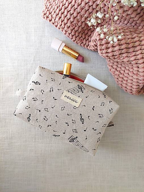 Taštičky - Kozmetická taštička MALÁ CESTOVATEĽKA - 17561946_