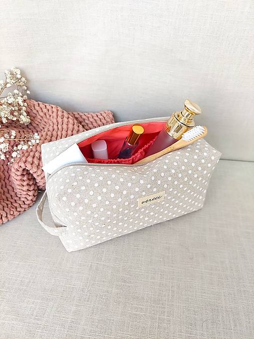 Taštičky - Kozmetická taštička CESTOVATEĽKA - 17561952_