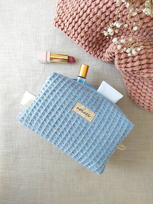 Taštičky - Kozmetická taštička MALÁ CESTOVATEĽKA - 17562023_