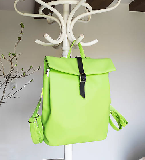 Batohy - Trinity street backpack pastelově zelená - 17563809_