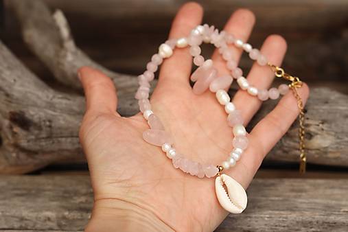 Letný náhrdelník choker - ruženín, perla