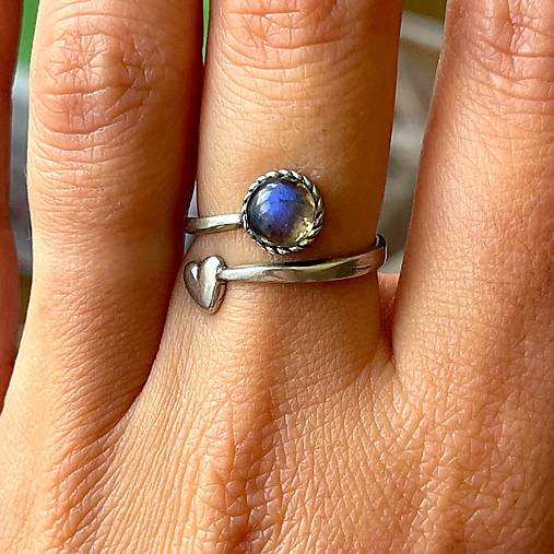 Heart Natural Labradorite Ag925 Ring / Strieborný prsteň s labradoritom E001