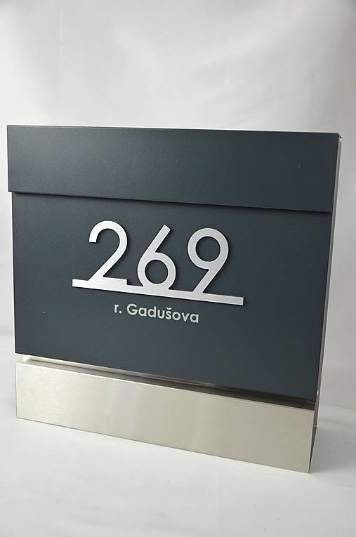 Úložné priestory & Organizácia - Poštová schránka NERO ANTRACIT s číslom na dom v 3D verzii - 17570675_