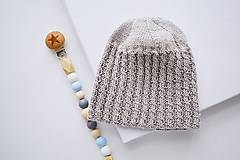 Detské čiapky - Letná pletená čiapka pre bábätko - sivá - 17575004_