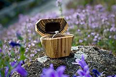  - Drevená krabička na snubný prsteň - Geometric - 17584033_