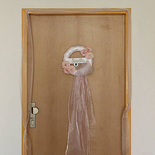 Svadobný veniec s mašlou