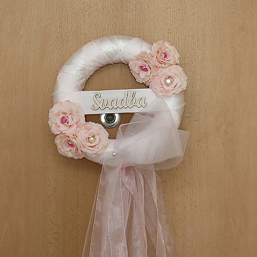 Svadobný veniec s mašlou