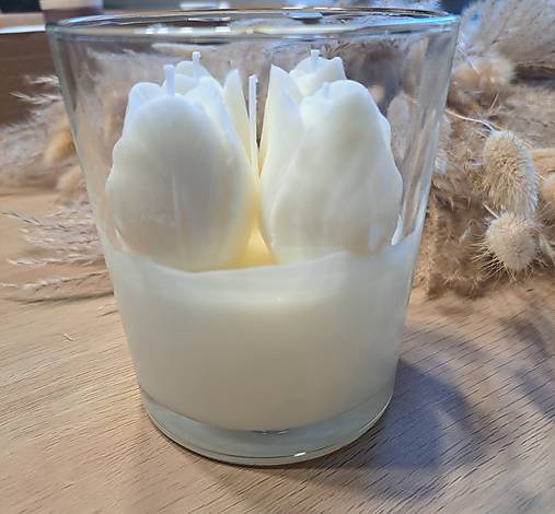 Sójová sviečka vo svietniku tulipány 