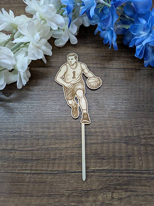 Drevený zápich do torty pre športovca (Basketbalista)