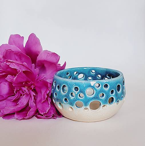 Svietidlá - Keramický svietnik tyrkysovo béžový - 17584467_