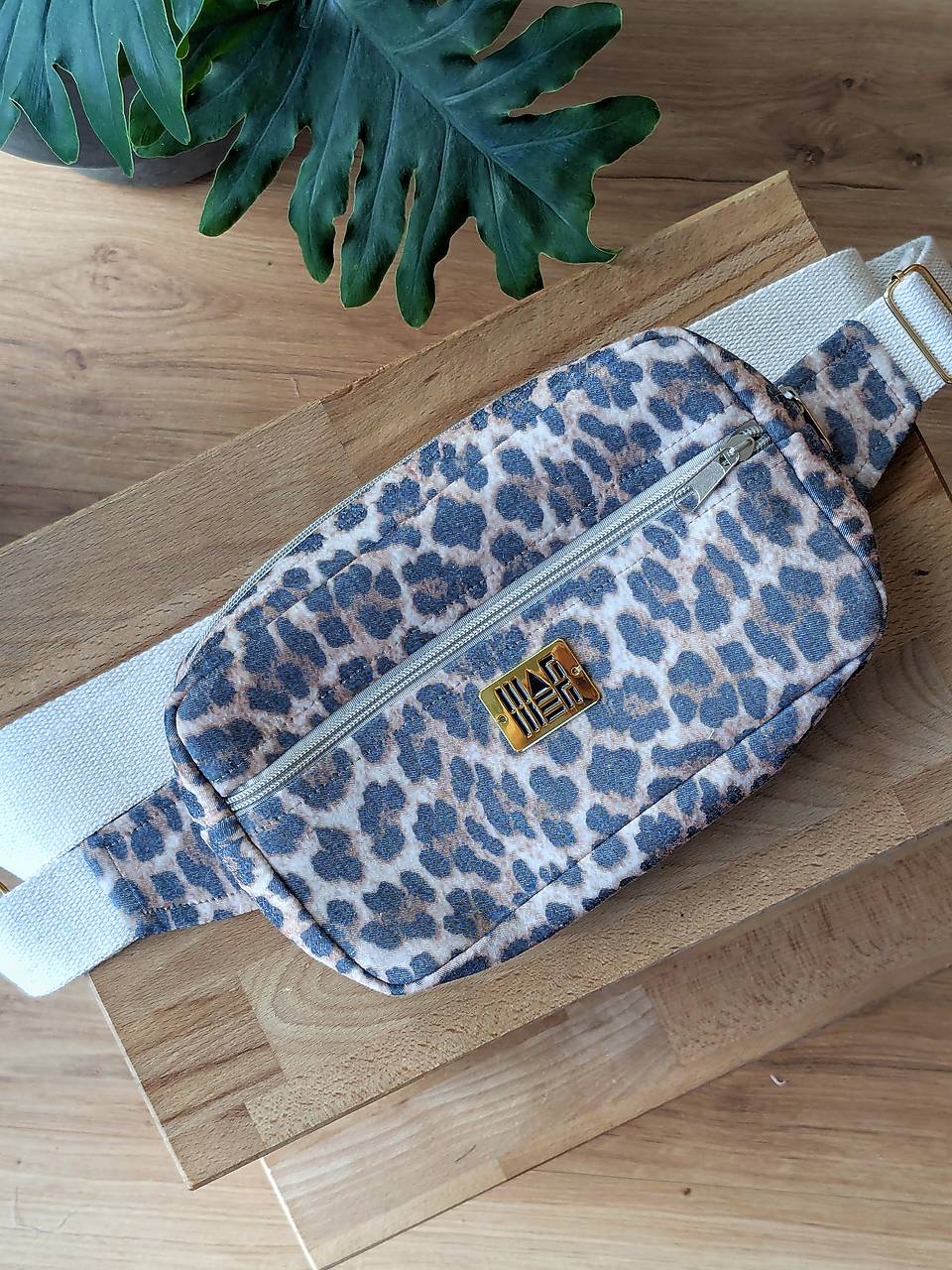 Ľadvinka  F R A N K I E - leopard