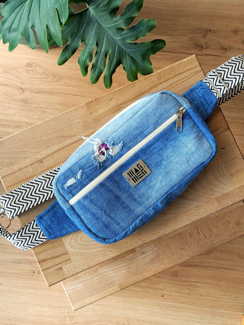 Ľadvinka  F R A N K I E - denim