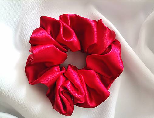 Ozdoby do vlasov - Saténová scrunchie maxi - červená - 17587503_