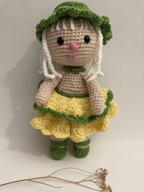 Hračky -  Bábiky /dievčatko/v klobúčiku - 17590659_