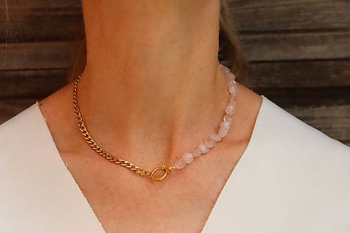 Náhrdelník choker - ruženín