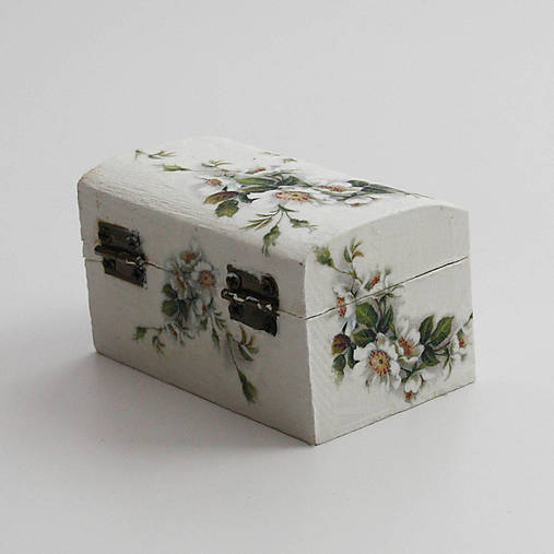 Truhlička na obrúčky