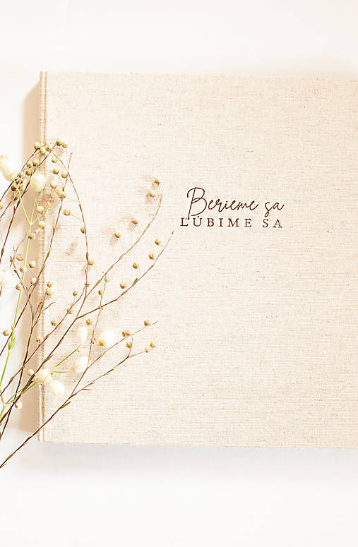 Papiernictvo - Kniha hostí "Ľúbime sa, Berieme sa" - 17595550_