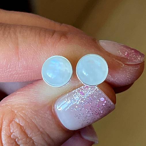 SUPER CENA Moonstone Silver Ag925 Stud Earrings / Strieborné náušnice s mesačným kameňom E055