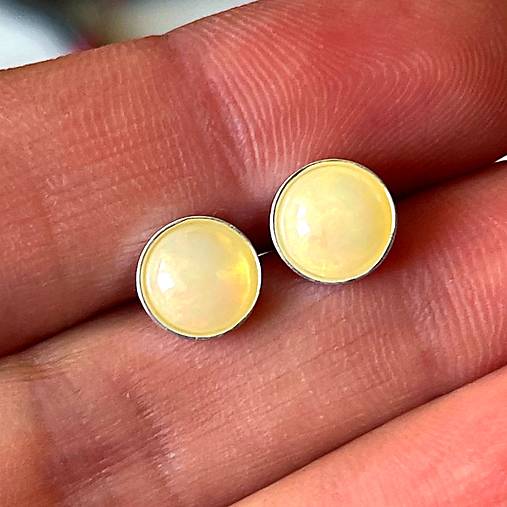 SUPER CENA Ethiopian Welo Opal Ag925 Stud Earrings / Strieborné náušnice s etiópskymi opálmi E055