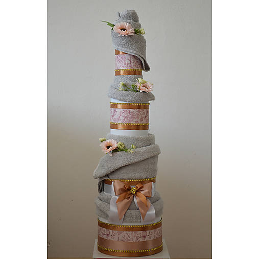 Uteráková torta - Sivá elegancia
