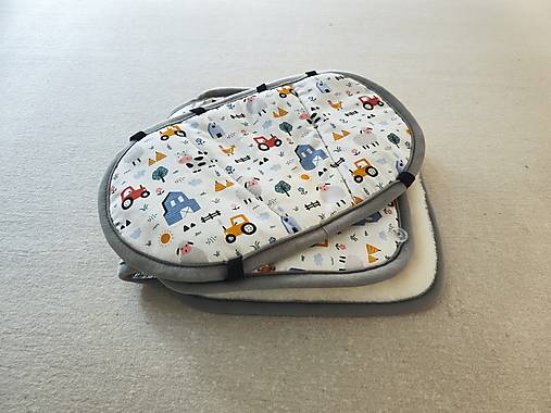 Detský textil - VLNIENKA Podložka do autosedačky  Joie i-Harbour Signature 100% Merino Top Super wash Natural Farma Zvieratá traktor - 17605298_