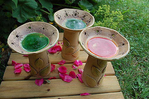 Dekorácie - Keramická záhradná dekorácia - 17605474_