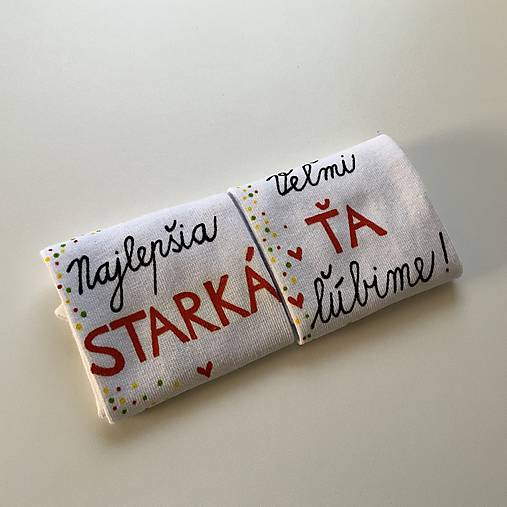 Maľované ponožky pre babku s nápisom: (Najlepšia babka / "Máme ŤA radi!"  - biele)