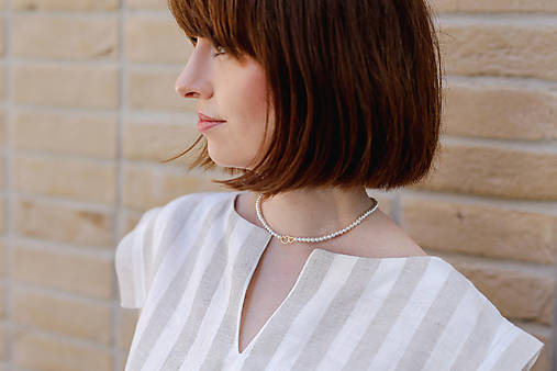 minimalistický shell perlový náhrdelník - láska (strieborné srdiečka)