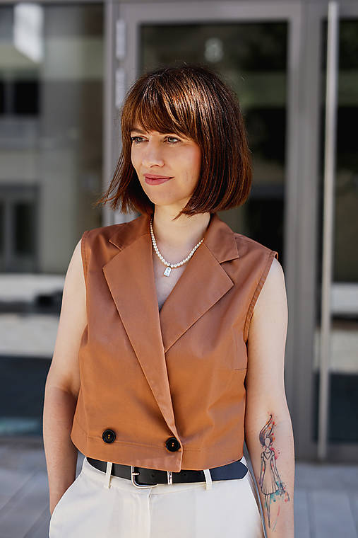 minimalistický shell perlový náhrdelník - Malý princ - ruža