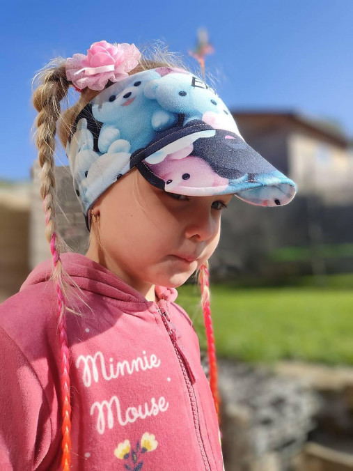 Čelenka so šiltom MEDVEDIK (alebo podľa vlastného výberu)
