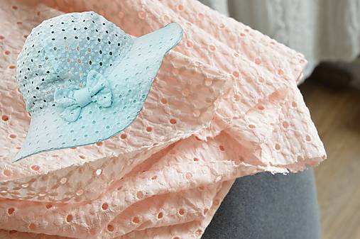 Detské čiapky - Letný vyšívaný klobúčik madeira apricot - 17608982_