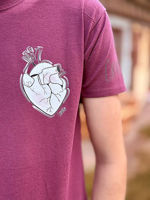 Unisex bavlnené tričko pre všetkých ktorí majú srdce na svojom mieste