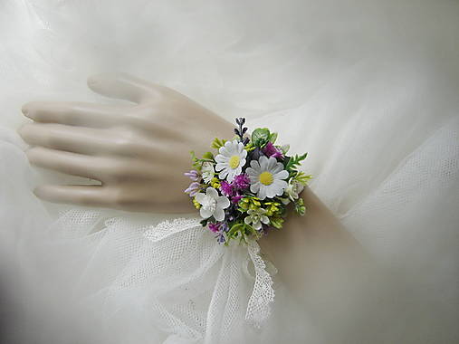 Náramky - Náramok kvetinový - 17609624_