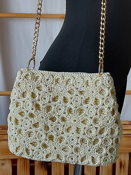 Luxusná elegantná háčkovaná kabelka