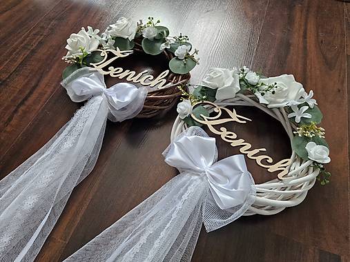Dekorácie - Veniec Ženích eukalyptus a ruže (Biely veniec) - 17609381_