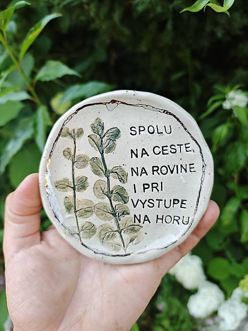 Nádoby - Kameninový tanier 'spolu' - 17611711_