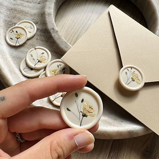 Papiernictvo - Pečate so sušenými kvetmi, ručne robené  BLOSSOM - 17610617_