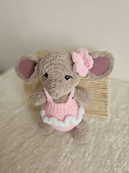 Hračky - Sloníčia slečna v plavkách - 17613095_