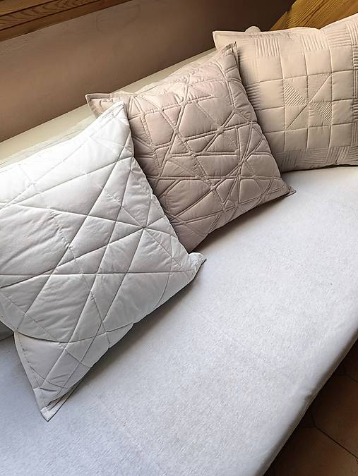 Dekoračné vankúše (Smotanový)