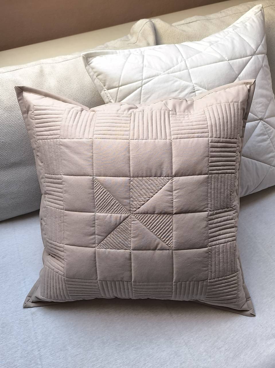 Dekoračné vankúše (Mocca béžový II)