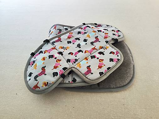 Detský textil - VLNIENKA Podložka do autosedačky Klippan Wego 15/36 kg 100% Merino TOP SUPER WASH Grey Psíky šedé - 17614780_