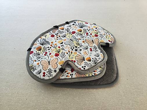 Detský textil - VLNIENKA Podložka do autosedačky Joie Stages 0-25  kg 100% MERINO TOP SUPER WASH Grey Motýle - 17614784_