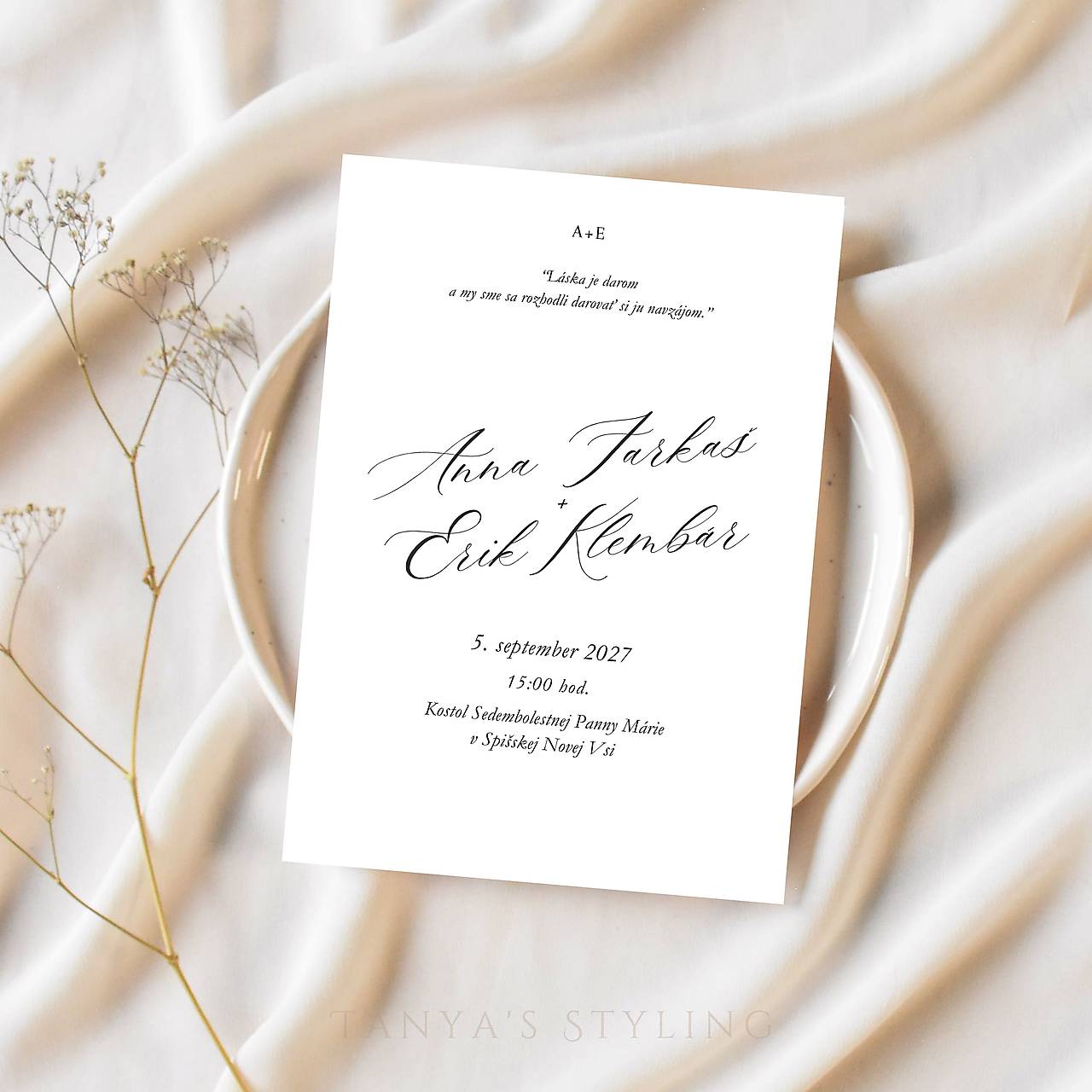 Minimalistické oznámenie 