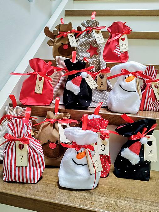 Dekorácie - Adventný kalendár "veselé Vianoce" - 17615457_