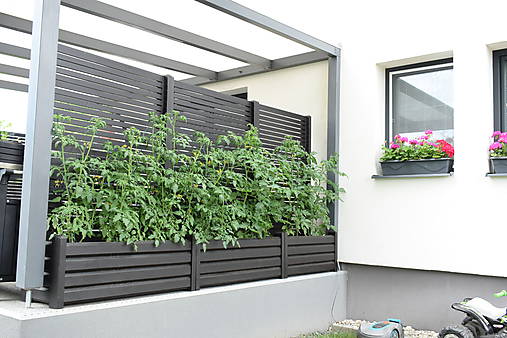 Nádoby - Dĺžka 140cm - Kvetináč - Záhon so zástenou VIKI Z180  - 17616241_