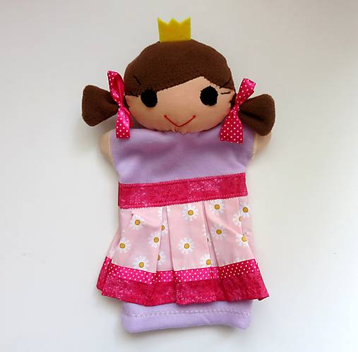 Maňuška princezná (v kvietkovej sukienke)